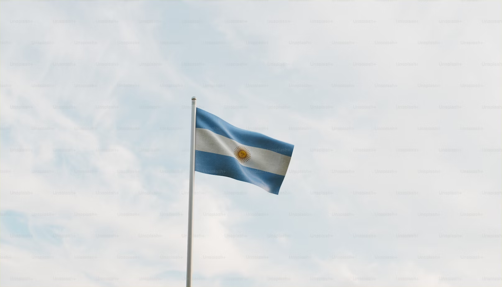 Javier Milei, la interminable crisis económica en Argentina y el avance de la ultraderecha